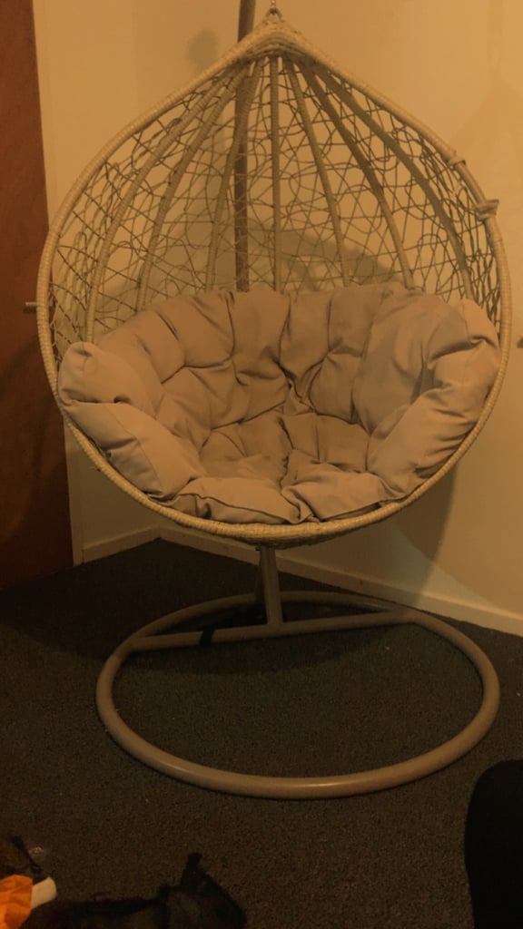 Egg chair 