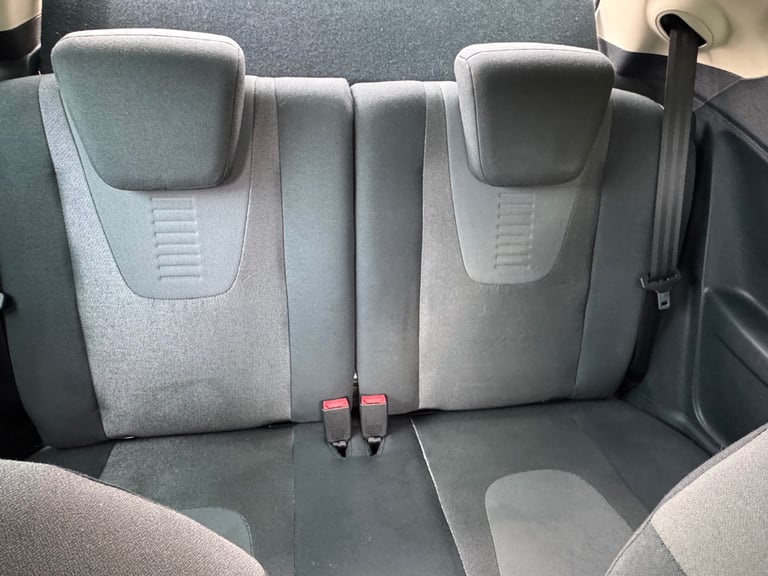 Ford, KA, Hatchback, 2015, Manual, 1242 (cc), 3 doors