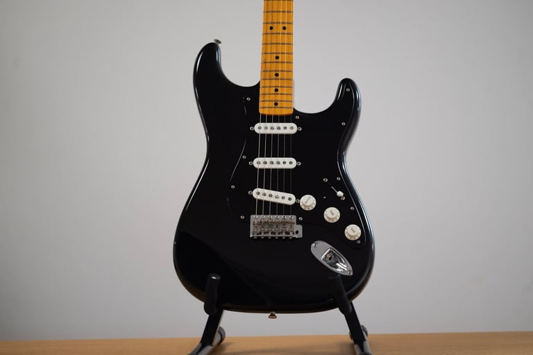 2014 Fender Custom Shop Dave Gilmour NOS Stratocaster in Black
