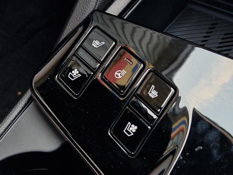 2025 Kia Sportage 1.6 T Gdi Mhev Gt Line S Suv 5dr Petrol Hybrid Dct Euro 6 (s/s) (157 Bhp) ESTAT...