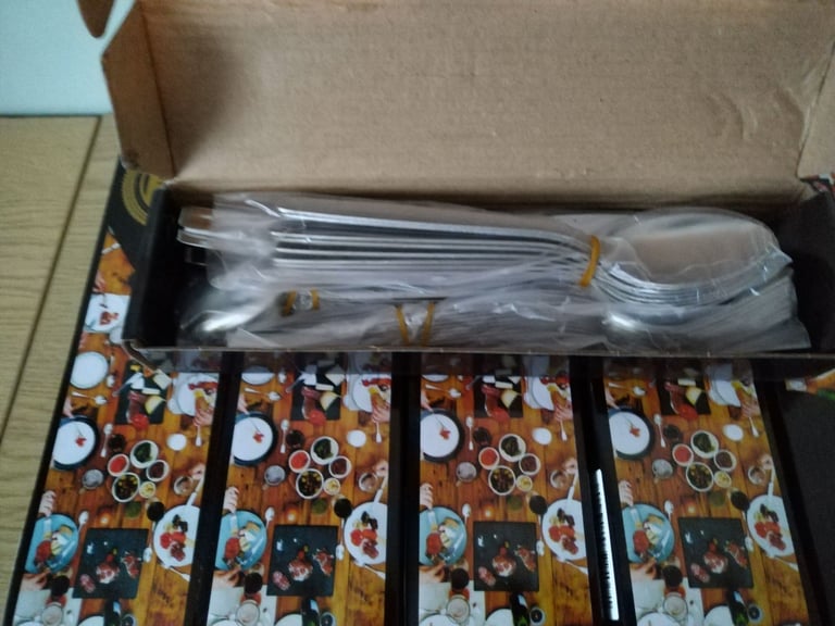 BESTDIN 32 Piece Cutlery Set, New, Boxed and sealed, 15 Boxes , Excellent for Restaurant