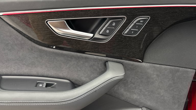 2024 Audi Q7 3.0 TFSI V6 55 Launch Edition SUV 5dr Petrol Tiptronic quattro Euro 6 (s/s) SUV Petr...