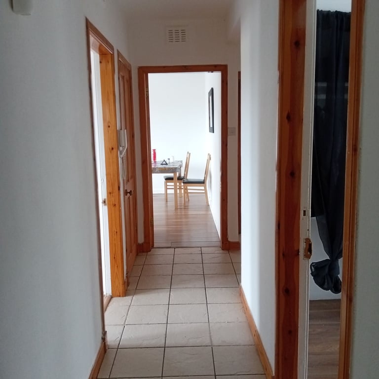 Double room for female in Falkirk 