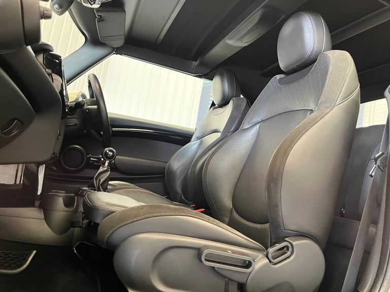 2017 MINI Convertible 2.0 John Cooper Works Euro 6 (s/s) 2dr CONVERTIBLE Petrol Manual