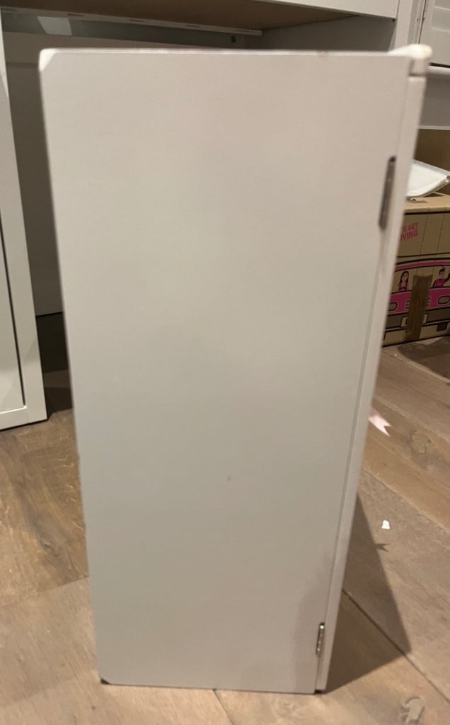 (Great condition) Our Generation doll and a LOT clothes and accessories