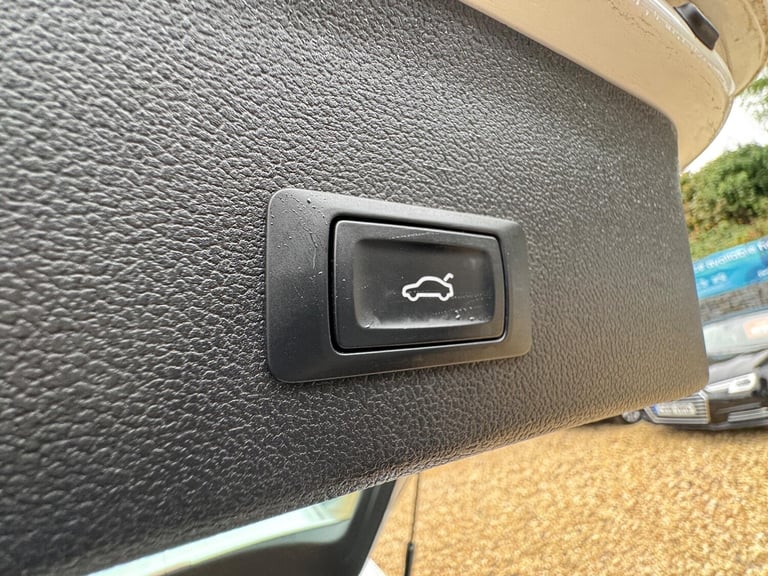 2015 Audi A4 Avant 2.0 TDI ultra SE Technik Euro 6 (s/s) 5dr ESTATE Diesel Manual