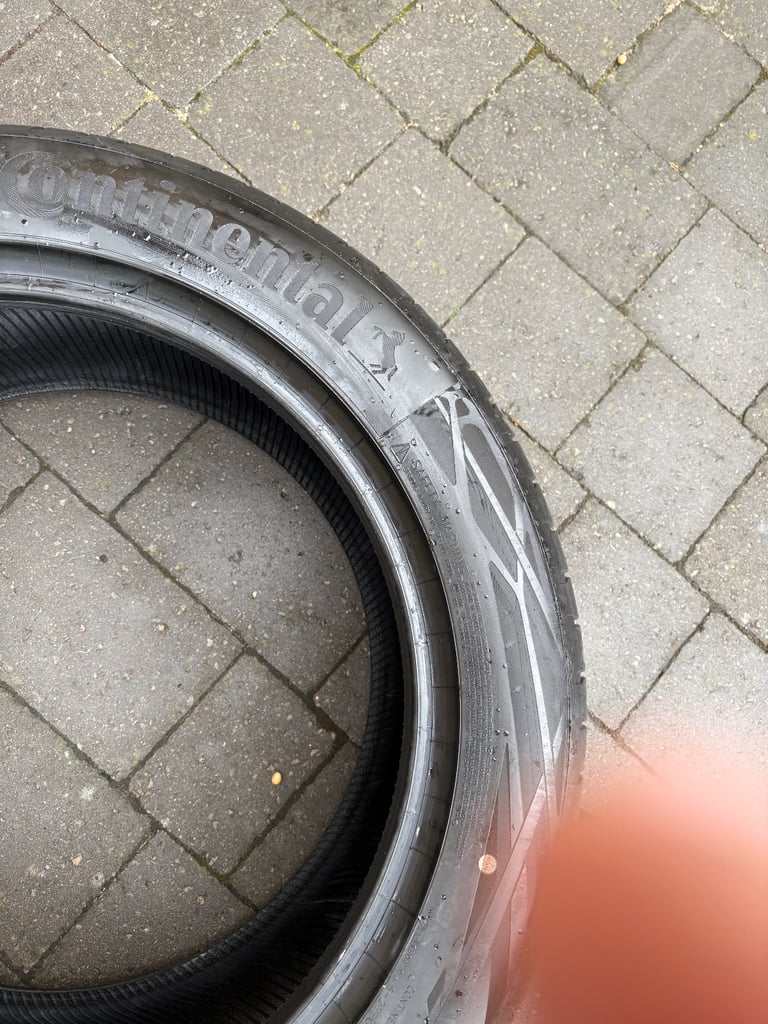 245/50R19 105 XL  CONTINENTAL TYRES SET OF FOUR