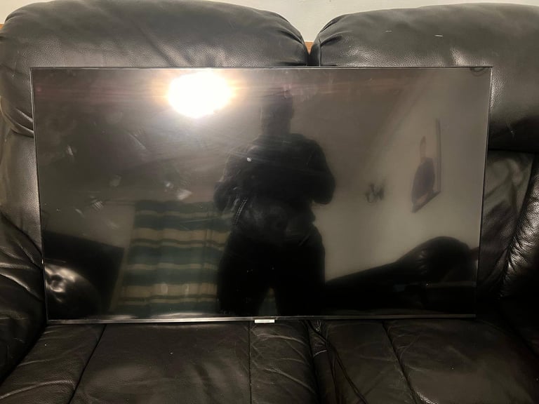 Samsung 43” TV - Pick Up Today!