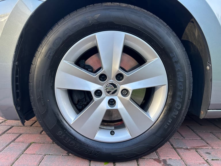 2017 Skoda Superb 1.4 TSI S 5dr ESTATE Petrol Manual