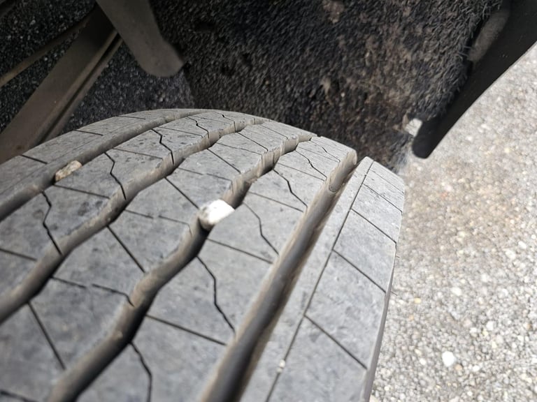 2008 Mercedes-Benz Atego 1222 (12 Tonne) LOW MILEAGE with Tail-Lift