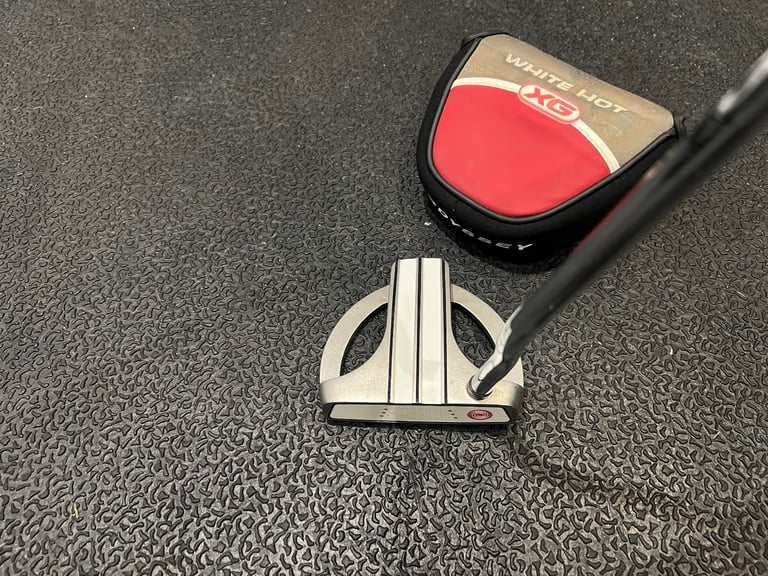 Odyssey White Hot XG Marxman Putter / 34" / Includes Headcover - Men's golf club