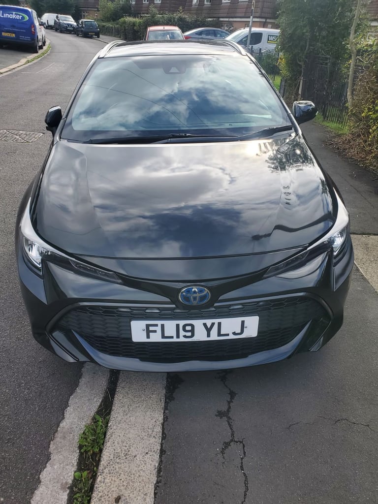 Toyota, COROLLA, Estate, 2019, Other, 1798 (cc), 5 doors