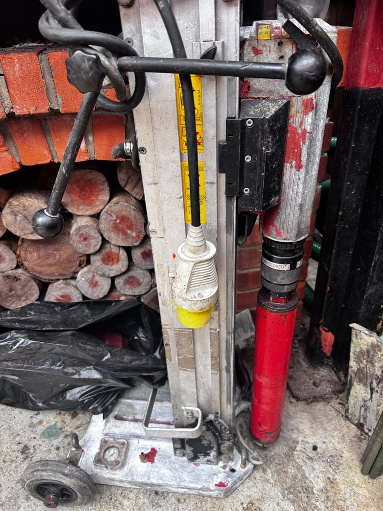 Core drill 