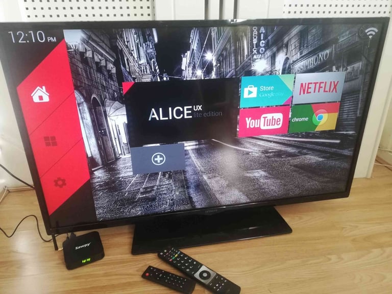 Hitachi 42" Smart TV + WiFi SMART BOX Android