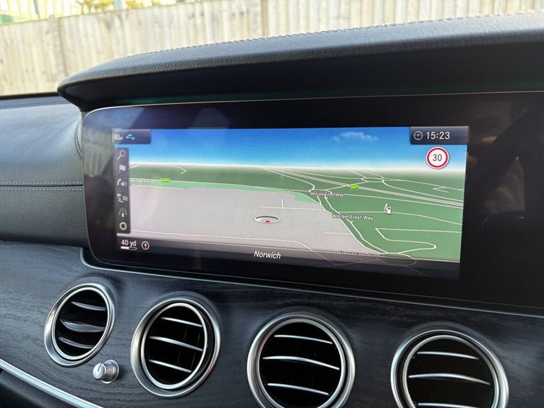 2019 Mercedes-Benz E Class E400d 4Matic AMG Line Premium 4dr 9G-Tronic SALOON DIESEL Automatic