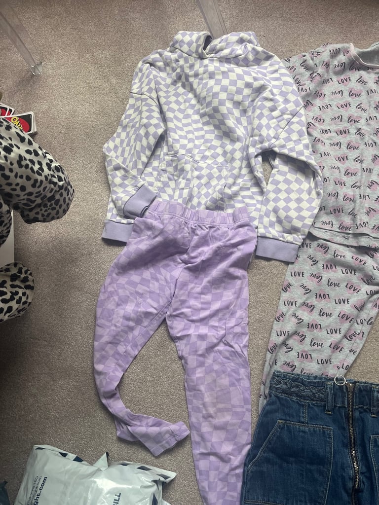 Large Girls bundle clothes 20+ items 