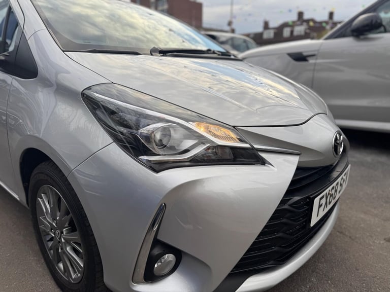2018 Toyota Yaris 1.5 VVT-i Icon CVT Euro 6 5dr HATCHBACK Petrol Automatic