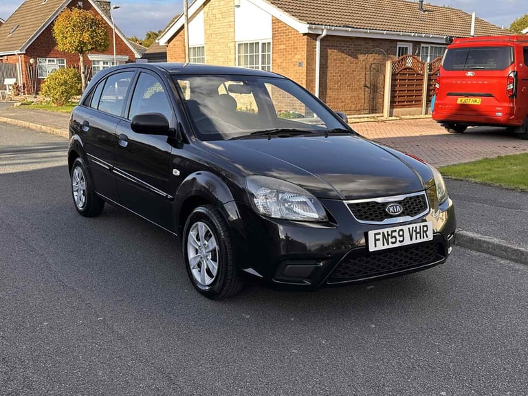 Kia, RIO, Hatchback, 2009, Manual, 1399 (cc), 5 doors