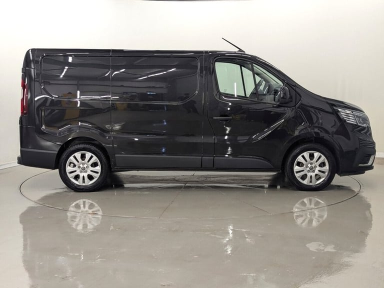 2023 Renault Trafic dCi Blue SL28 Sport Panel Van Diesel Manual