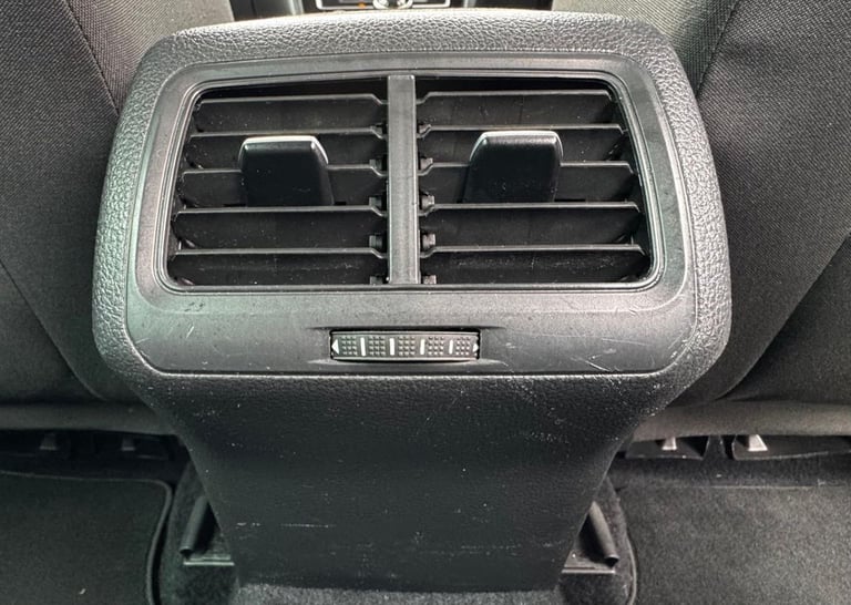 2013 63 VOLKSWAGEN GOLF 2.0 TDI BLUEMOTION TECH GT HATCHBACK 5DR DIESEL MANUAL E