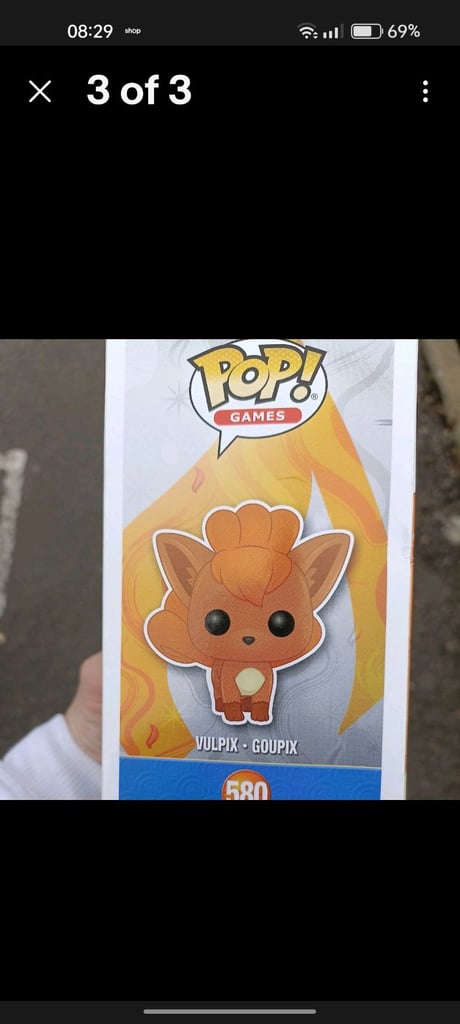 Vulpix funko pop 