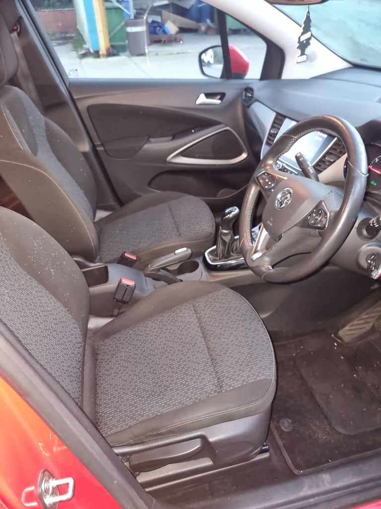 Vauxhall, CROSSLAND X, Hatchback, 2018, Manual, 1199 (cc), 5 doors