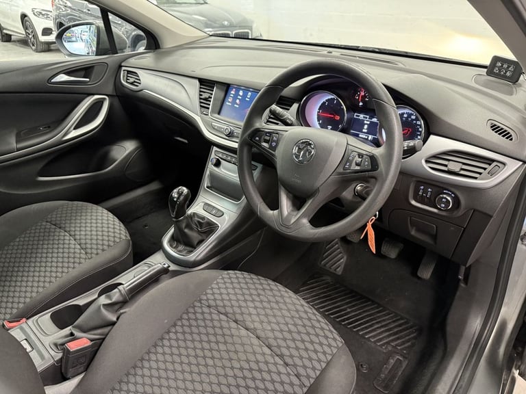 2018 Vauxhall Astra 1.6 CDTi ecoFLEX Design Sports Tourer 5dr Diesel Manual Euro 6 (s/s) (110 p E...