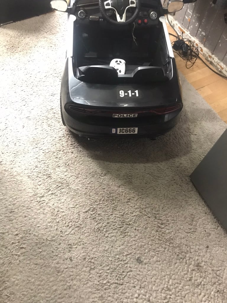 Kids police car