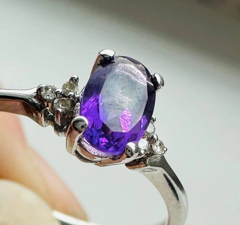 image for 💥9ct WHITE GOLD AMETHYST & DIAMOND RING - SIZE 'N' - £70 - QUOTE: R2468- COLLECT B26💥