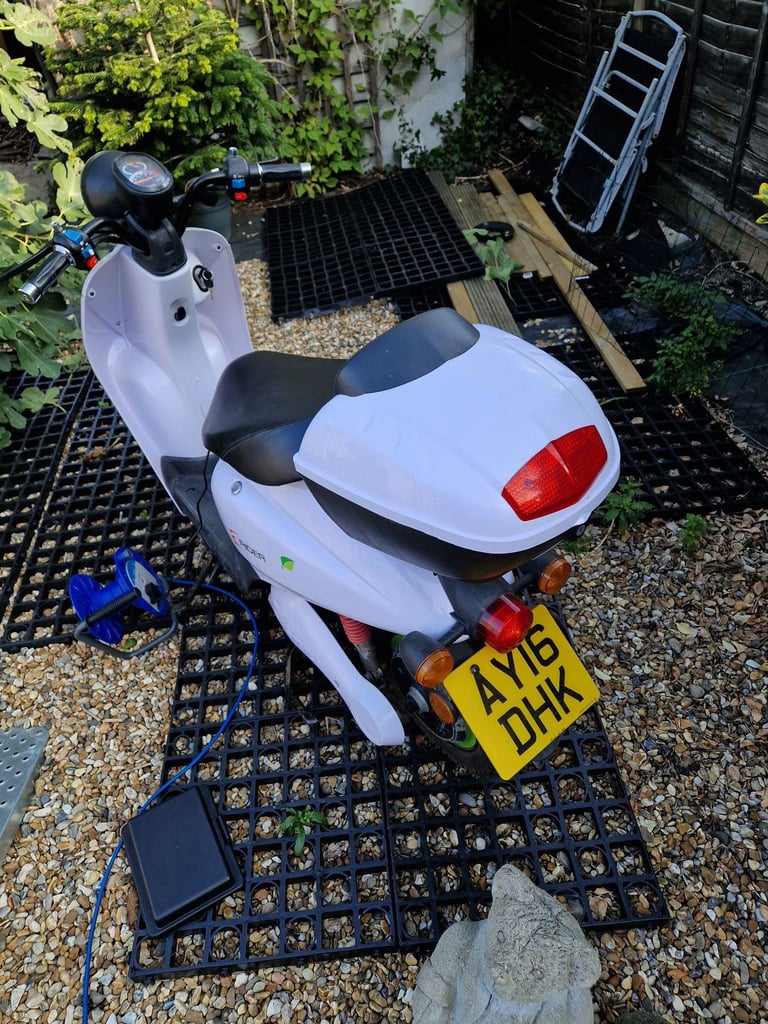 Other Motorbikes, 2016