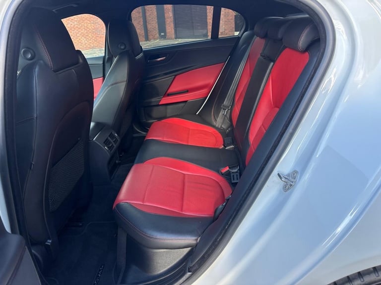 JAGUAR XE 2.0 d R-Sport 2017