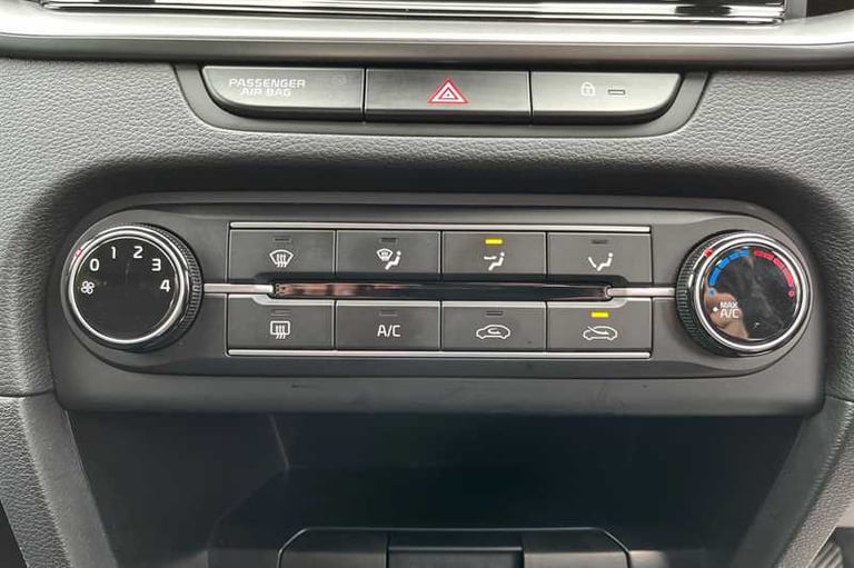 2022 Kia XCeed 1.0T GDi ISG 2 5dr HATCHBACK PETROL Manual
