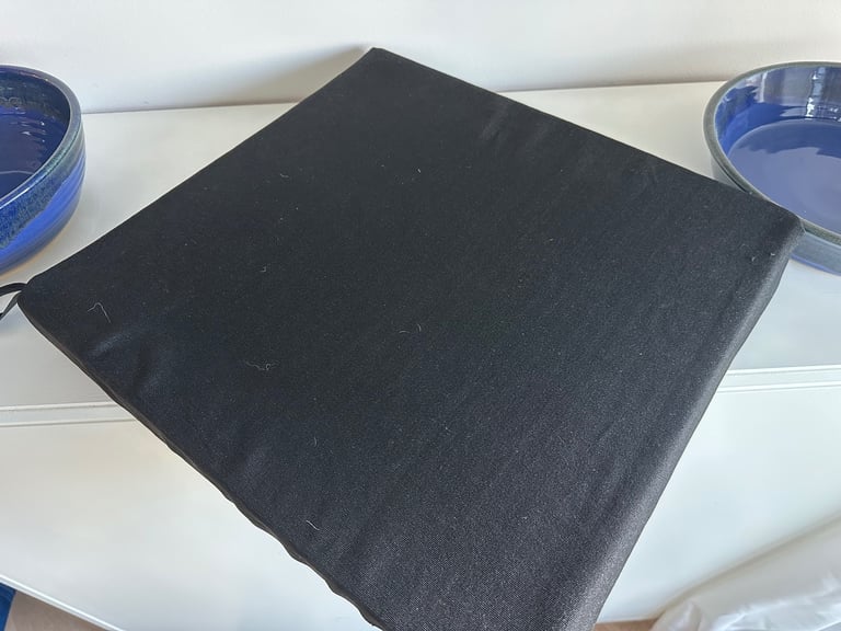 Putnams Sero Pressure Relief Standard Cushion - Black Stretch Cover - UK Made