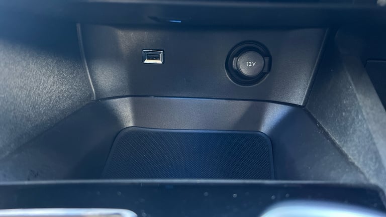 2021 Peugeot 3008 1.6 13.2kWh Allure Premium SUV 5dr Petrol Plug-in Hybrid e-EAT Euro 6 (s/s) SUV...