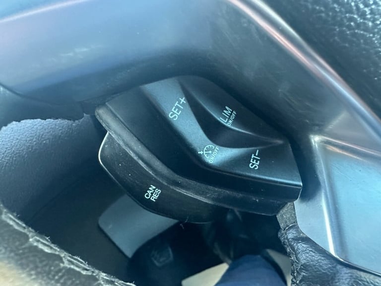 2017 Ford Transit Custom 2.0 TDCi 290 Limited Panel Van 5dr Diesel Manual L1 H2 (157 g/km, 168 bh...