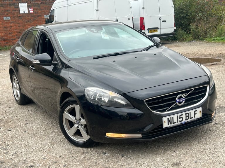 image for 2015 Volvo V40 D2 ES Nav 5dr/£20 ROAD TAX/SAT NAV HATCHBACK Diesel Manual