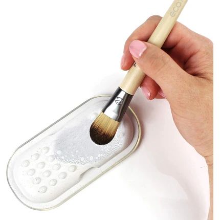 EcoTools Custom Match Duo Makeup Brushes and Mixing Palette