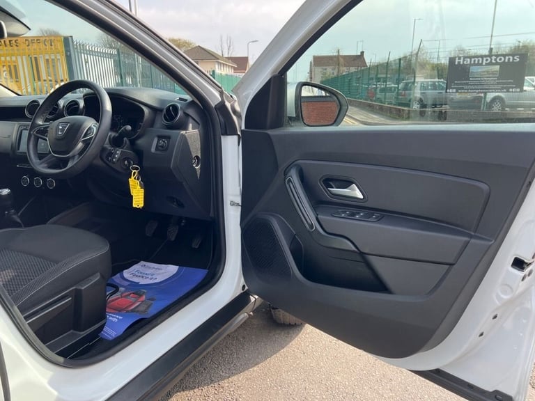 2019 Dacia Duster 1.6 SCe Comfort SUV 5dr Petrol Manual Euro 6 (s/s) (115 ps) HATCHBACK Petrol Ma...
