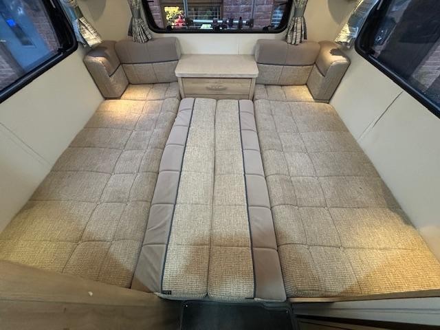 Elddis Autoquest 180 - 2016 - 6 Berth - Rear Lounge