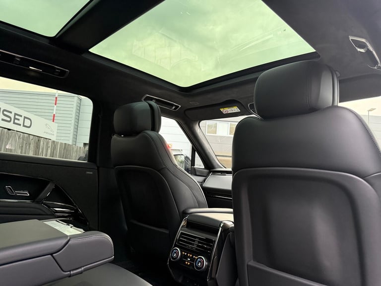 2023 Land Rover Range Rover Sport 3.0 P550e 38.2kWh Autobiography SUV 5dr Petrol Plug-in Hybrid A...