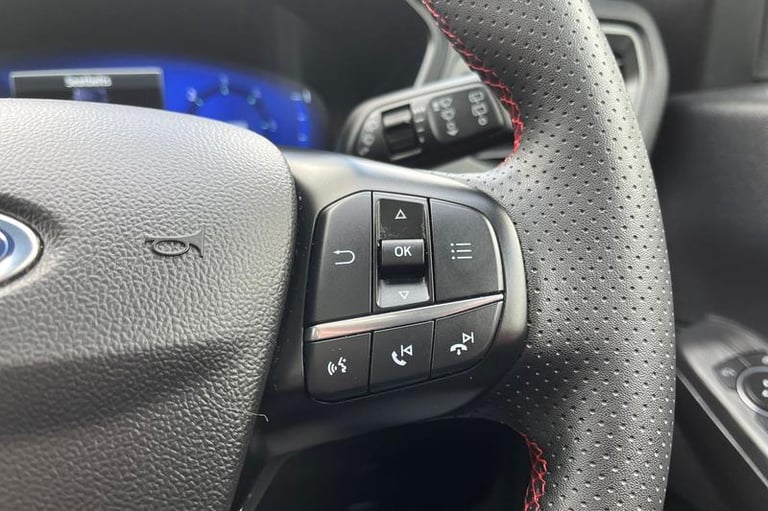2022 Ford Kuga 1.5 EcoBlue ST-Line X Edition 5dr, Platinum White Paint, Media screen, sat Estate ...