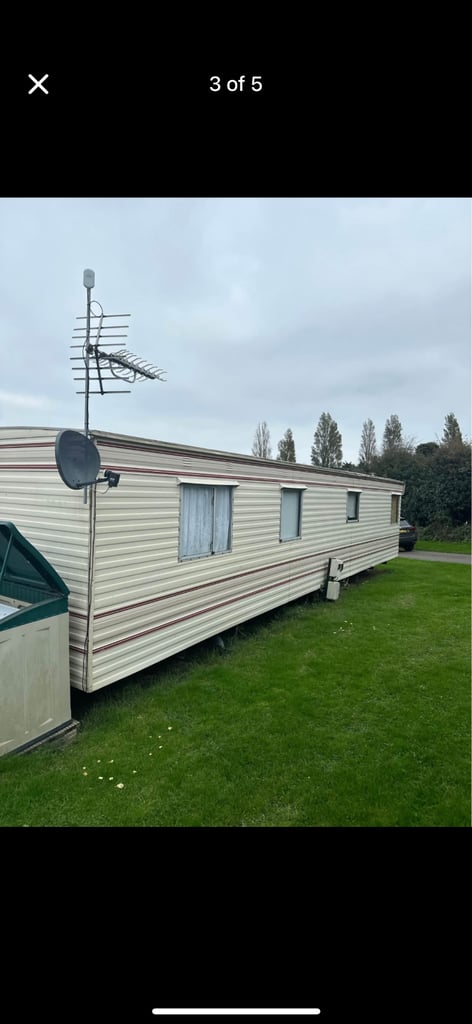Static caravan for sale in eastchurch 