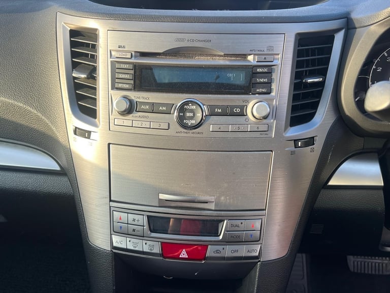 2011 Subaru Outback 2.5i S Outback 5dr Lineartronic ESTATE Petrol Automatic