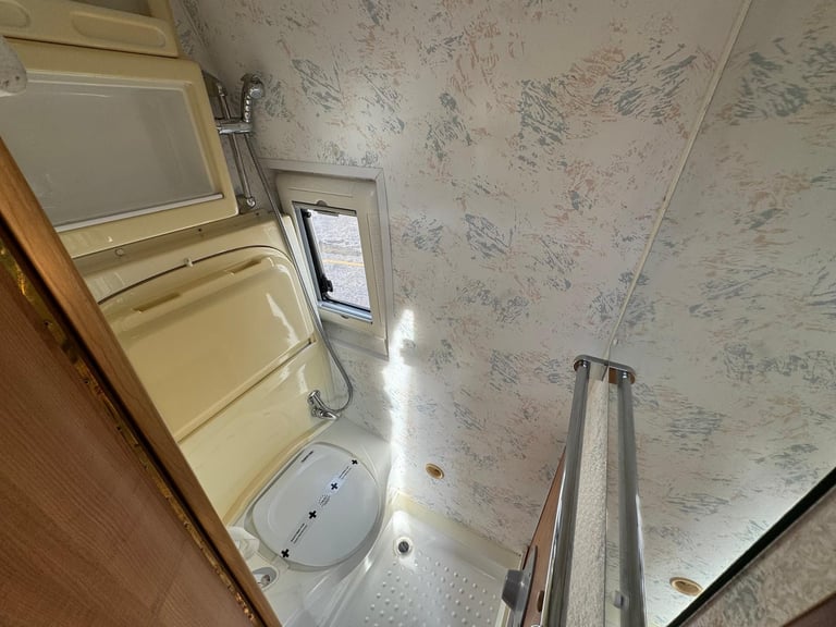 FIAT DUCATO IH TIO R 2 BERTH CAMPER VAN * STUNNING HIGH SPEC CAMPER *