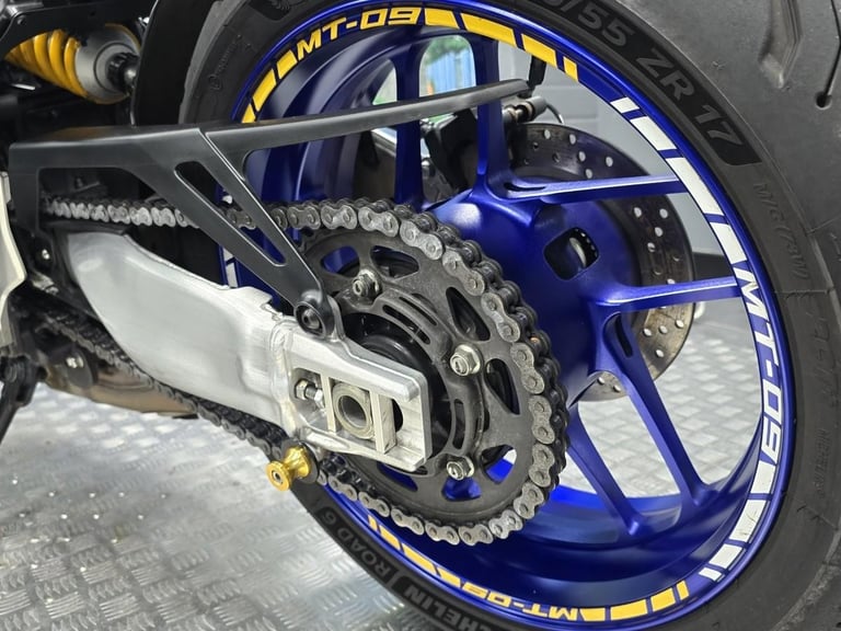 YAMAHA MT-09 SP