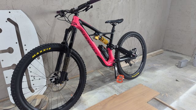 Specialized in Enduro Dartmoor hornet mtb in Larne, County