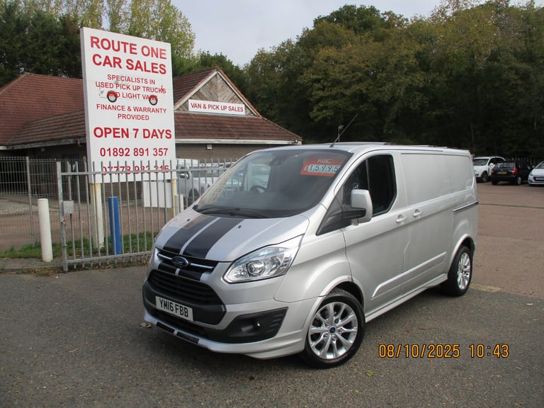 2016 Ford Transit Custom 2.2 TDCi 155ps Low Roof Van Sport PANEL VAN Diesel Manual