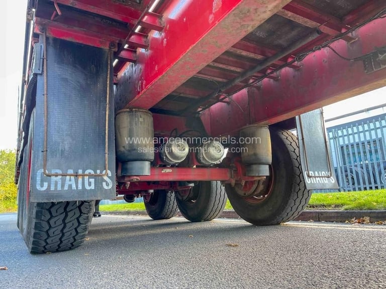 SDC CRANE MOUNTED DROPSIDE FLATBED BRICK GRAB