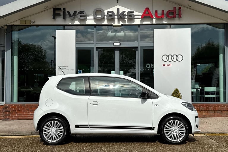 2016 Volkswagen up! 1.0 Look up! Hatchback 3dr Petrol Manual Euro 6 (60 ps) HATCHBACK Petrol Manual