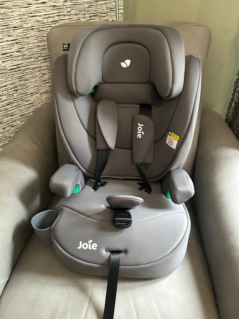 image for 2 x Joie Elavate R129 car seats
